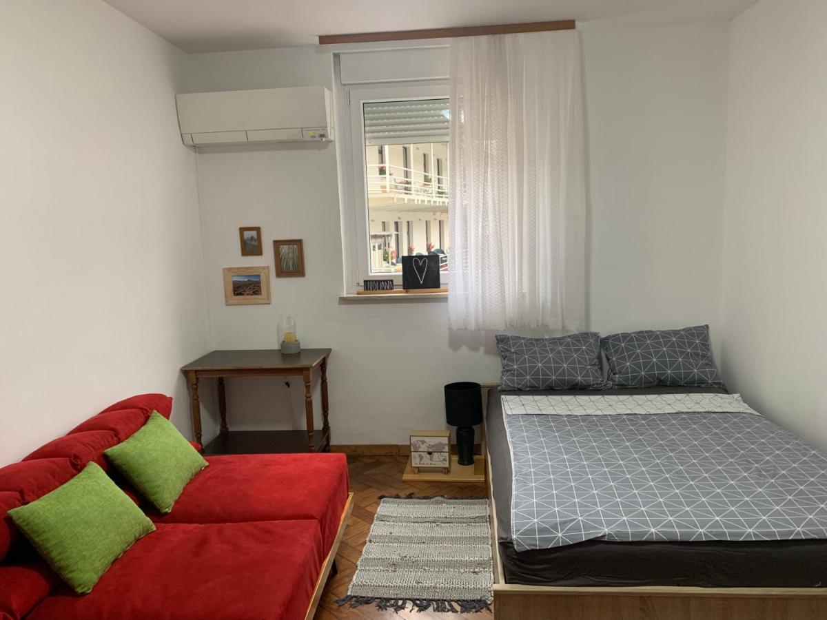 New Episode - Apartment With Private Parking Ljubljana Extérieur photo